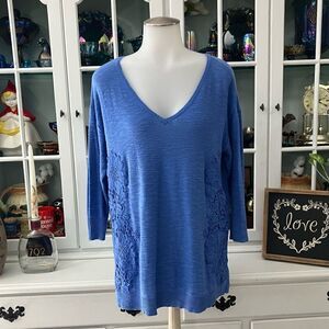 Chico’s Sweater with Floral Embroidery Sz Medium